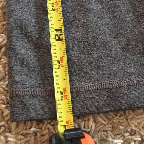 Reebok Capri Leggings - Picture 6 of 6